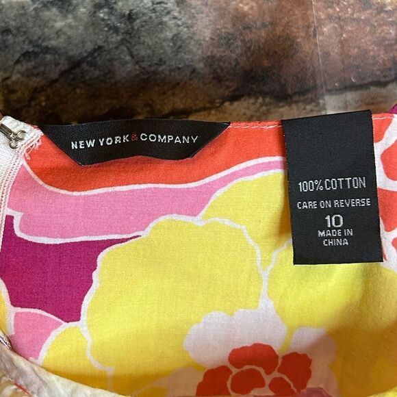 5‎ for $25🔥Size 10 New York & Company Floral Tank top Blouse - Picture 3 of 4